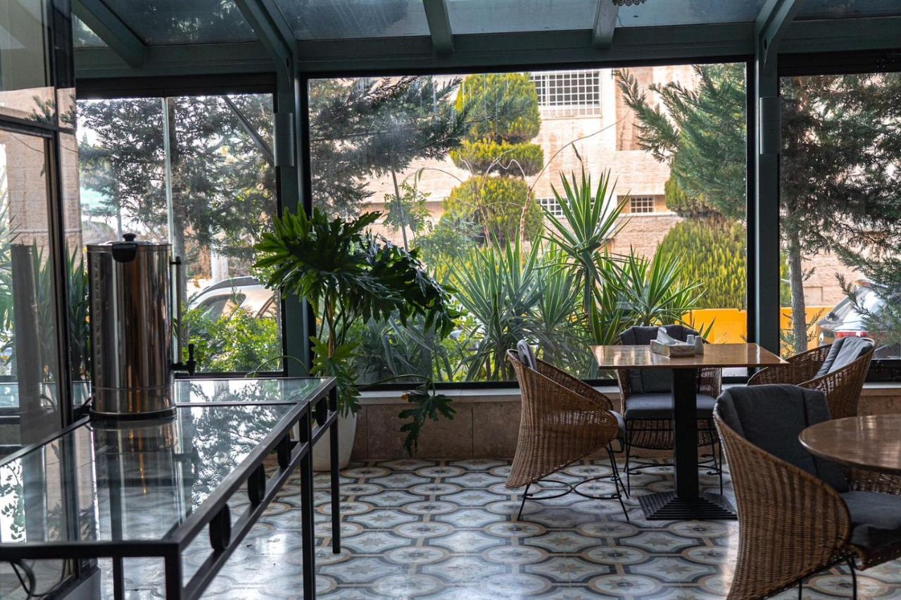 Guest House Hotel Amman By Fhm Eksteriør bilde